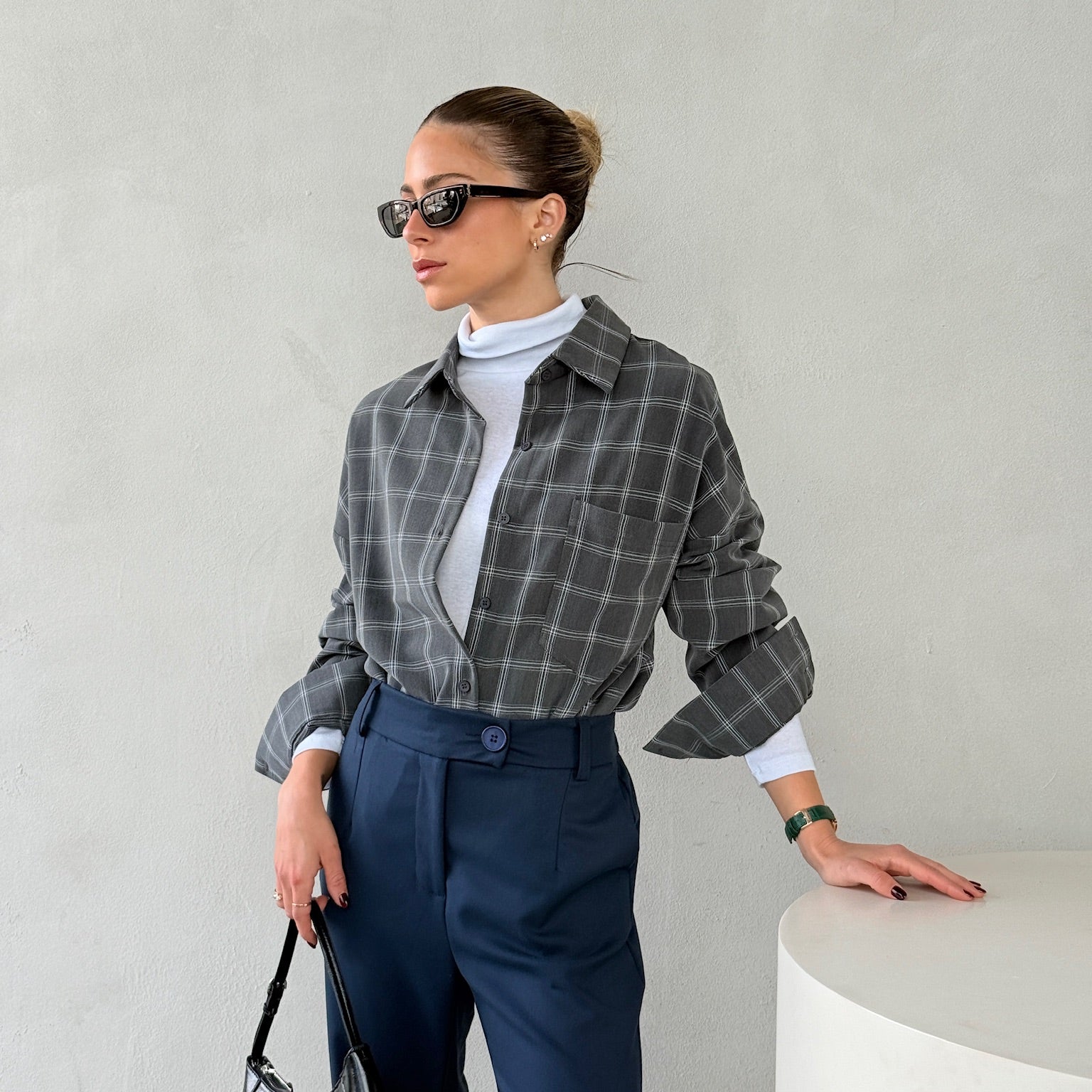 מכופתרת | סטיב