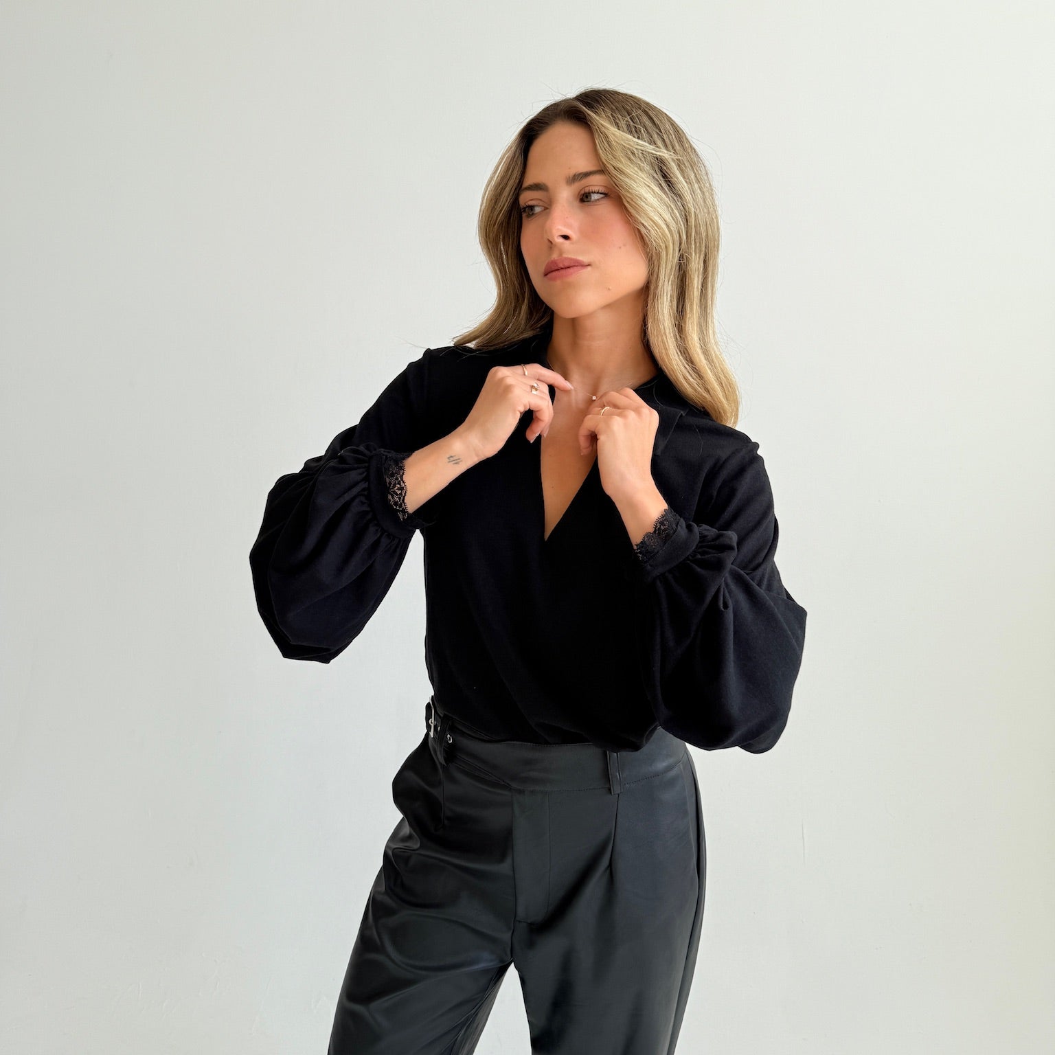 חולצה | לופז