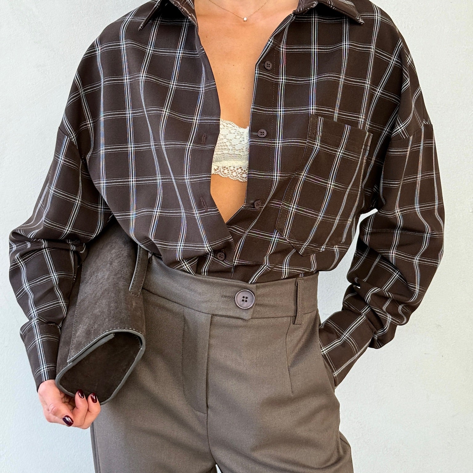 מכופתרת | סטיב