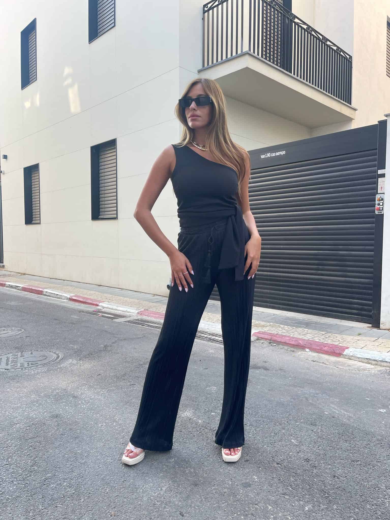 חולצות לנשים ג'ויה מי, חולצת מלאניה